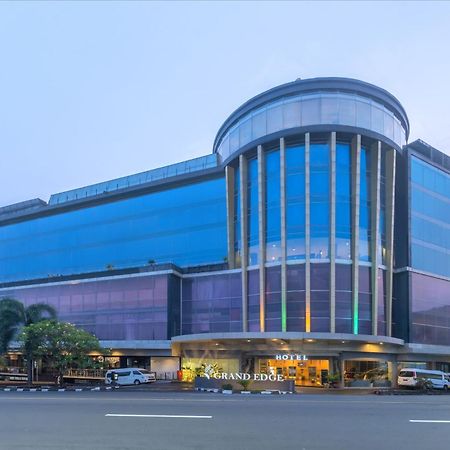 Grand Edge Hotel Semarang Eksteriør billede