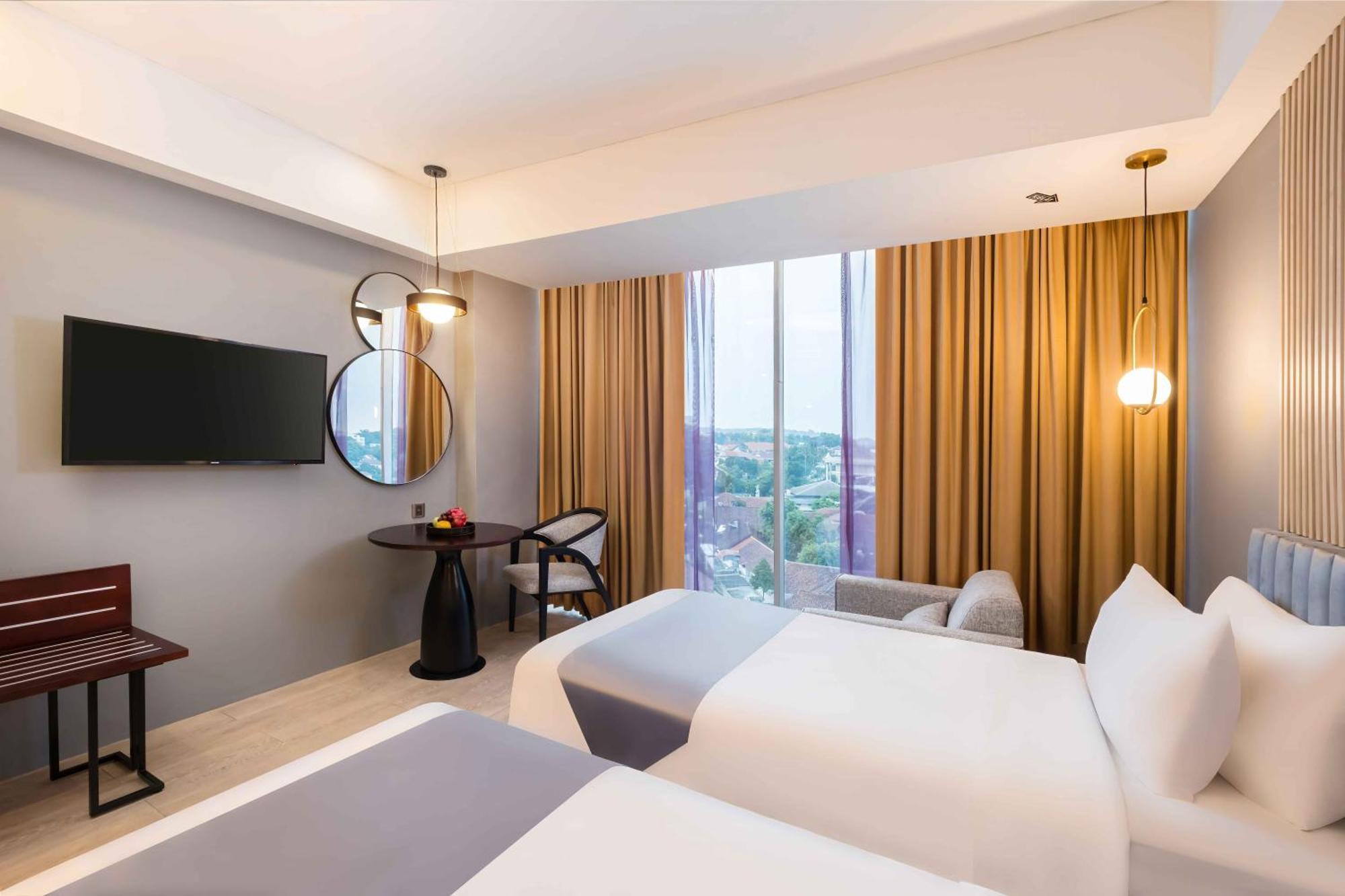 Grand Edge Hotel Semarang Eksteriør billede